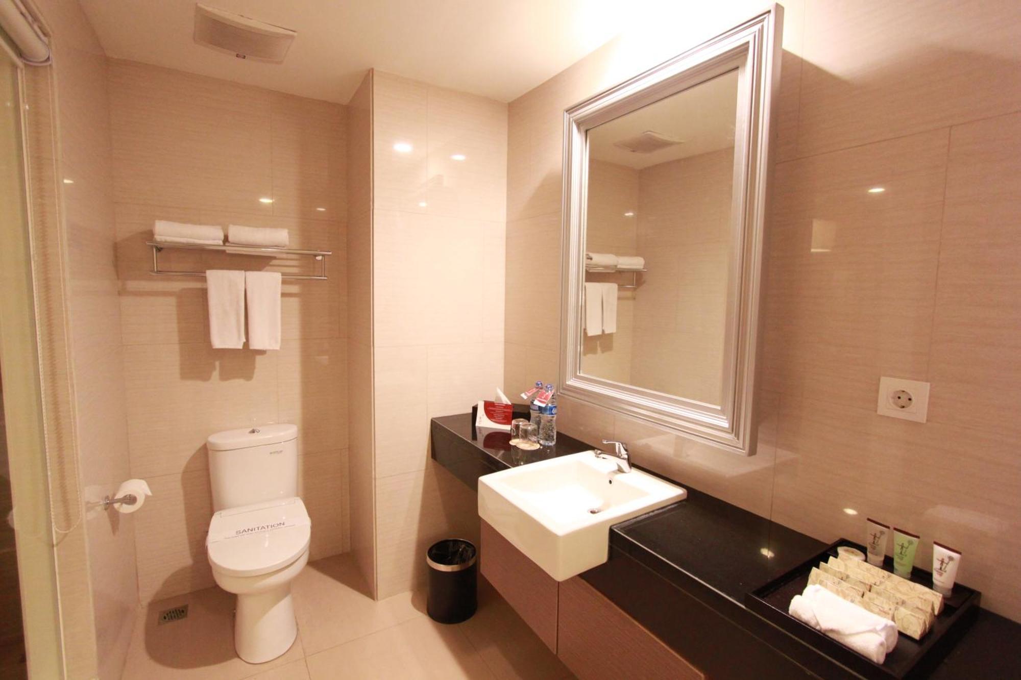 ปรานายา บูทิก โฮเต็ล Hotel เซอร์ปง ภายนอก รูปภาพ