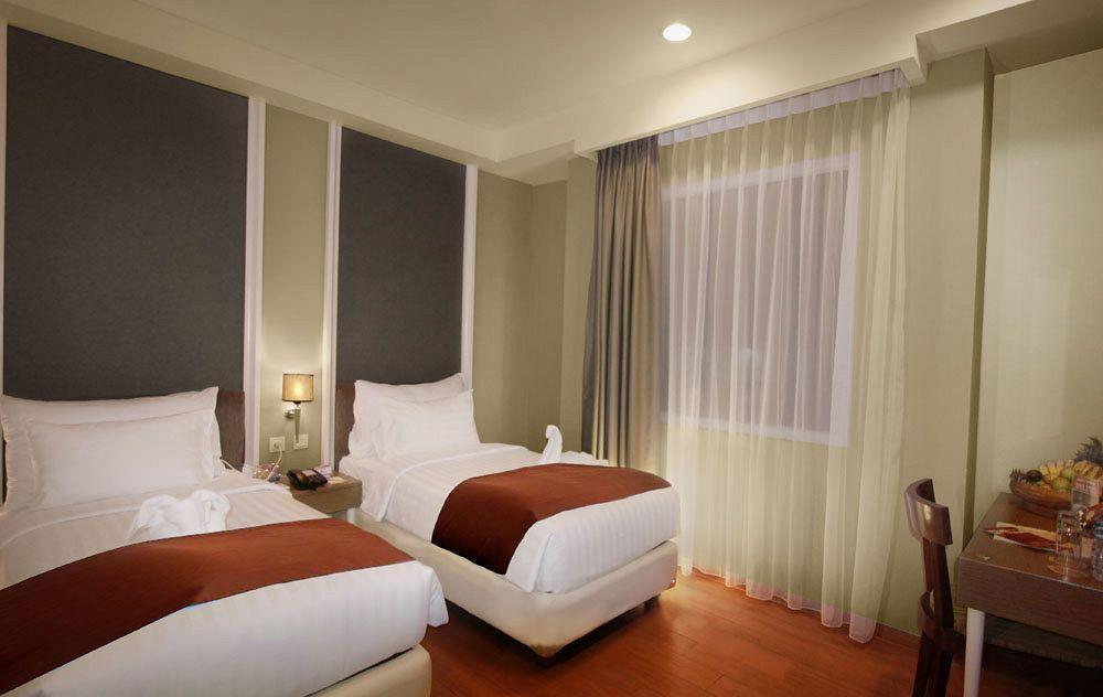 ปรานายา บูทิก โฮเต็ล Hotel เซอร์ปง ภายนอก รูปภาพ