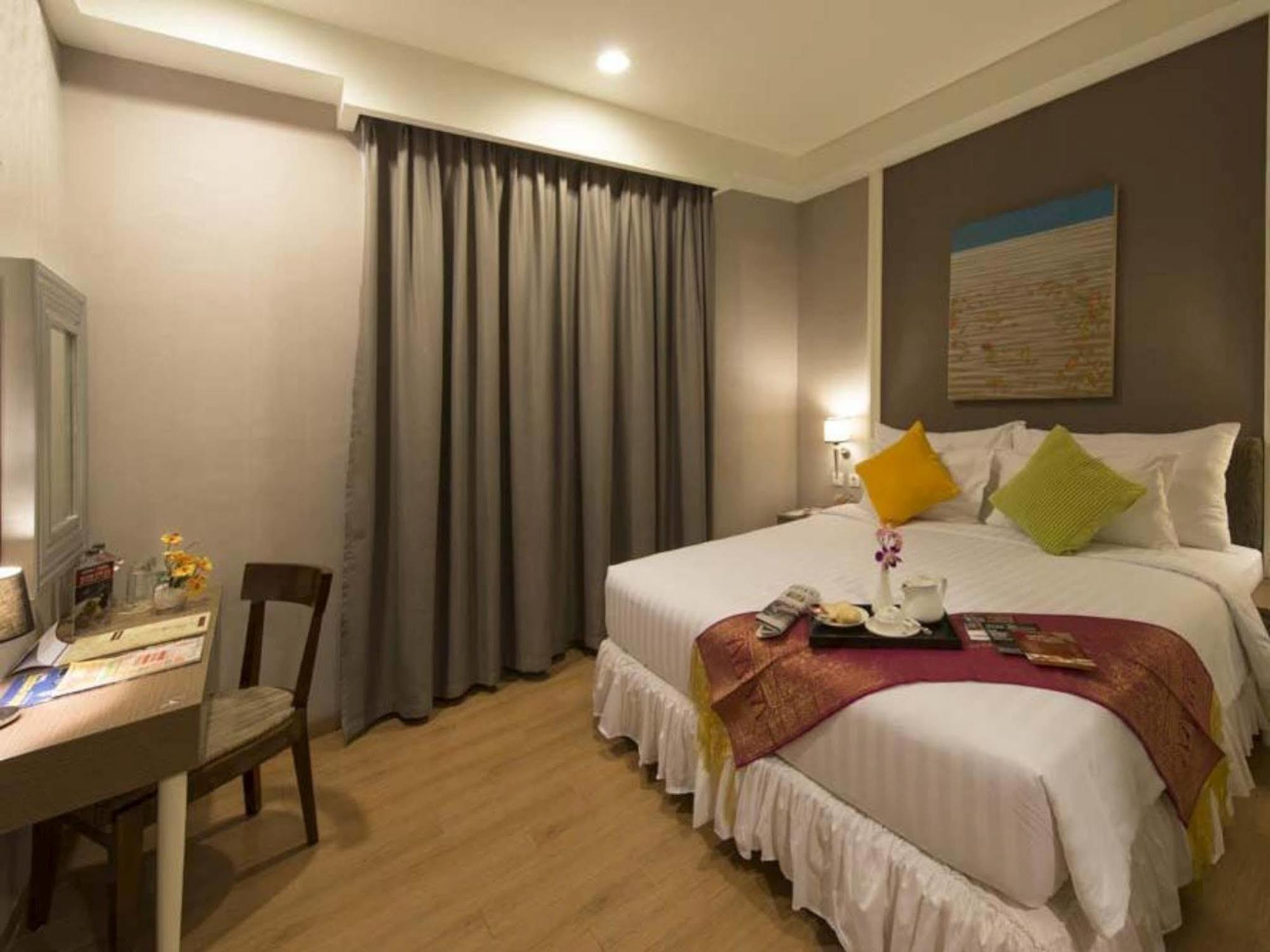 ปรานายา บูทิก โฮเต็ล Hotel เซอร์ปง ภายนอก รูปภาพ